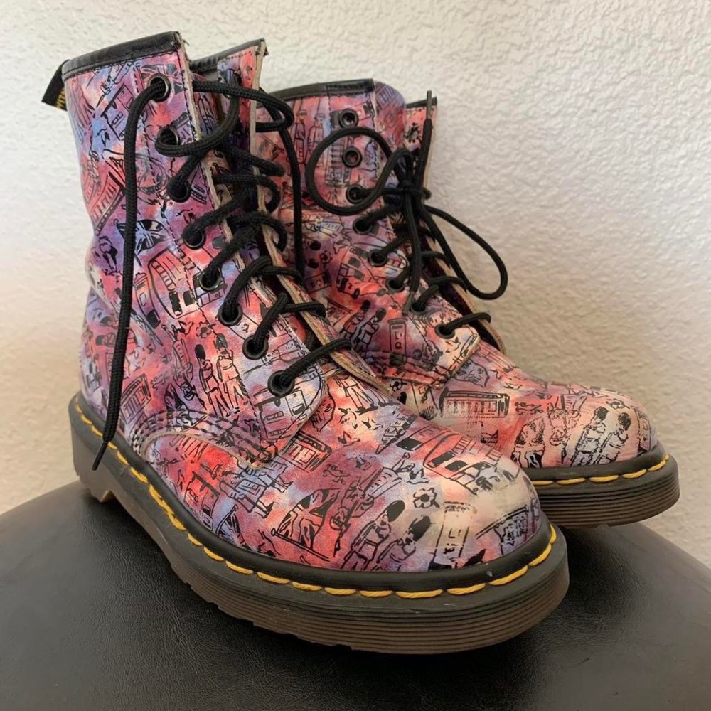 Vintage 1980s Pink Purple UK inspired Leather Lace-Up Boots